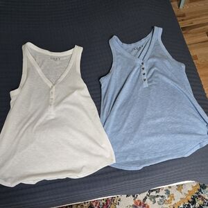 LOFT Sleeveless Tops in Cream and Blue L